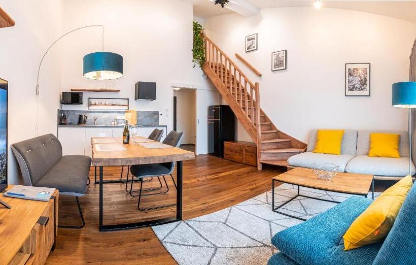 اتاق دوبلکس, Apartmány Resort Vrchlabí