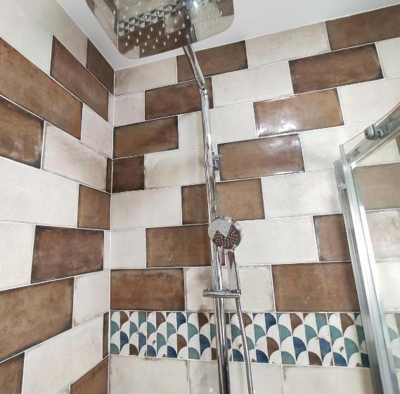 اتاق استاندارد, Hostal óleo Auto Check In