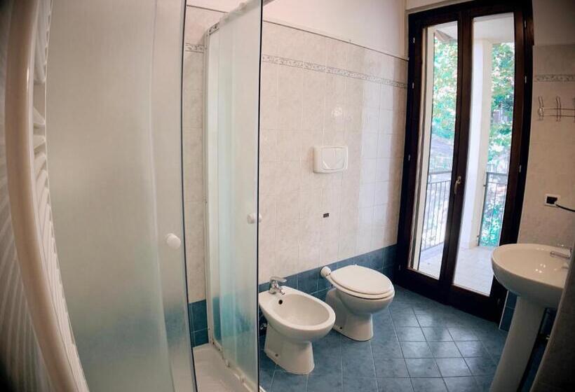 Номер Стандарт Вид на Горы, Garden Hill Bnb