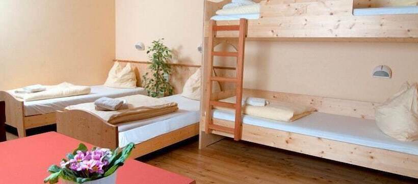 Четырехместный Номер Стандарт, Jufa Hotel Donnersbachwald