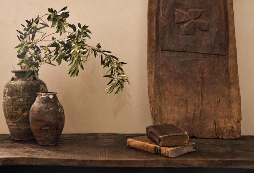 ویلای لوکس 1 خوابه, Naxian Collection