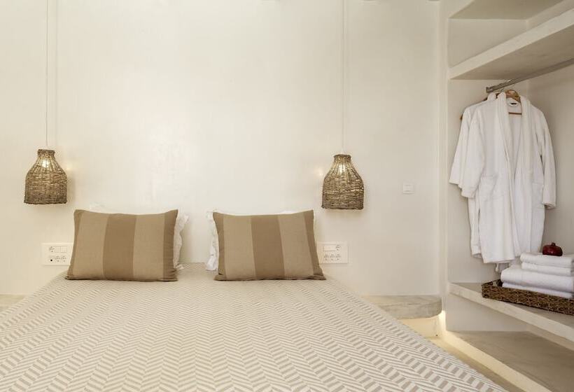 سوییت, Naxian Collection