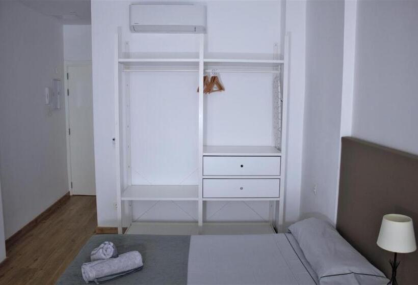 סטודיו סטנדרטי נוף לים, Atlantic Apartments