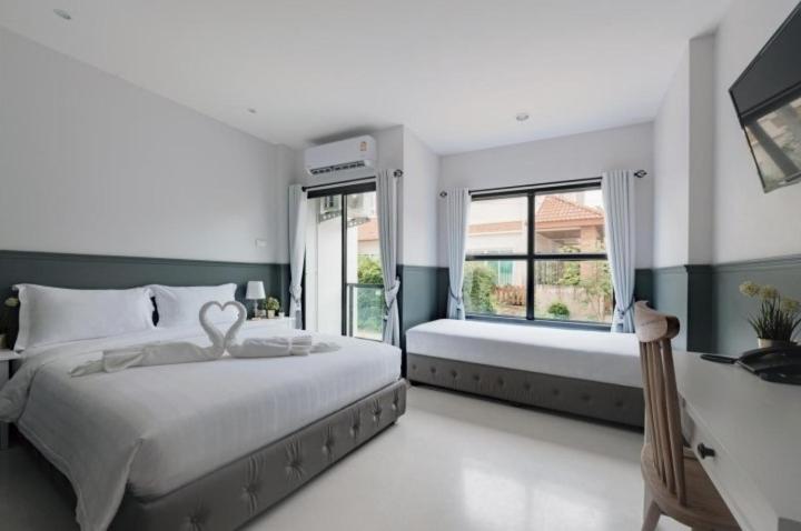اتاق لوکس, Chanita Hotel Chumphon