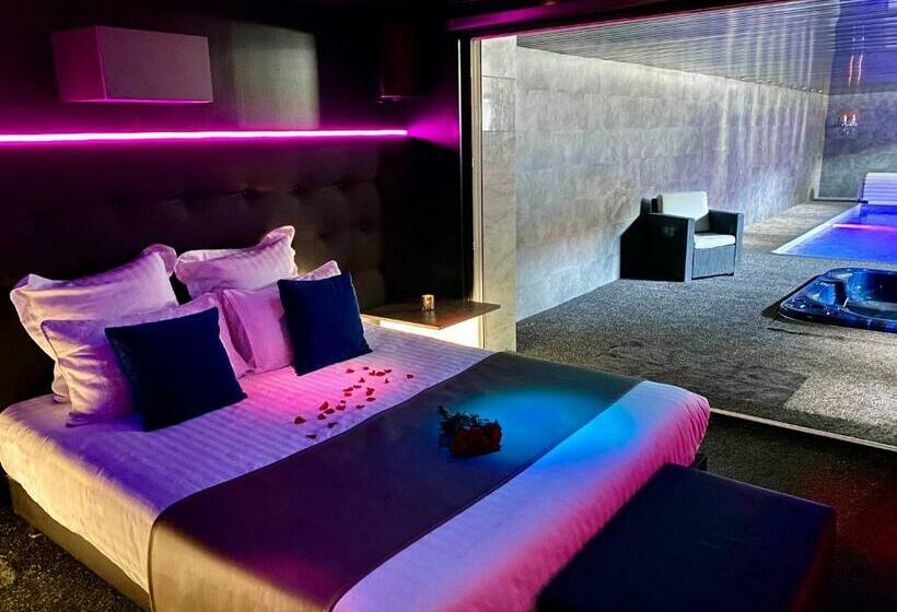 Номер Стандарт, Suite Avec Piscine Privée