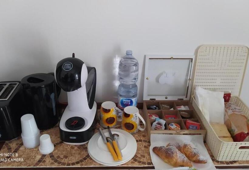 Номер Стандарт Трехместный, Bed & Breakfast Acquaviva Di Vullo Vincenzo