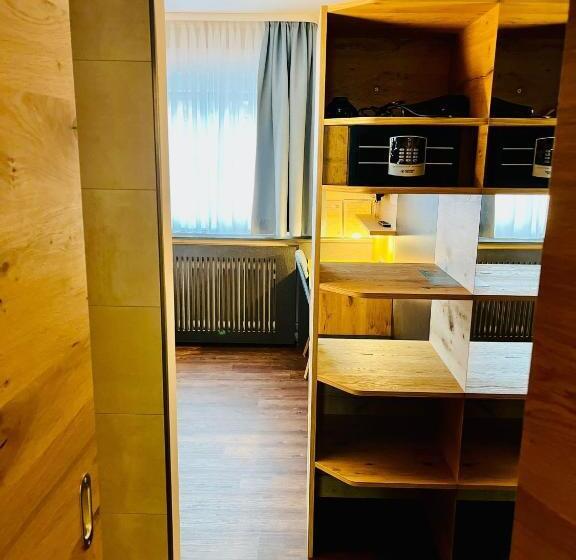 اتاق استاندارد یک نفره, Gasthof Metzgerei Drei Linden