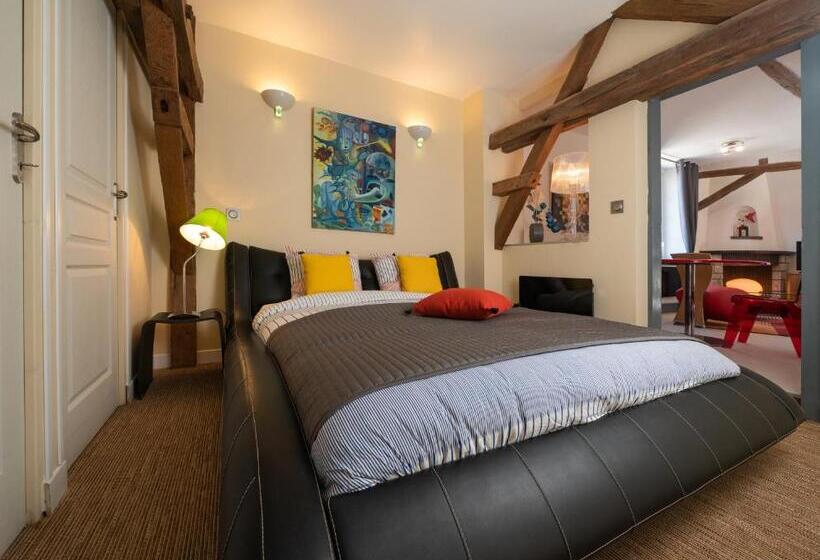 Standard room with outdoor bath, La Forge Du Roy
