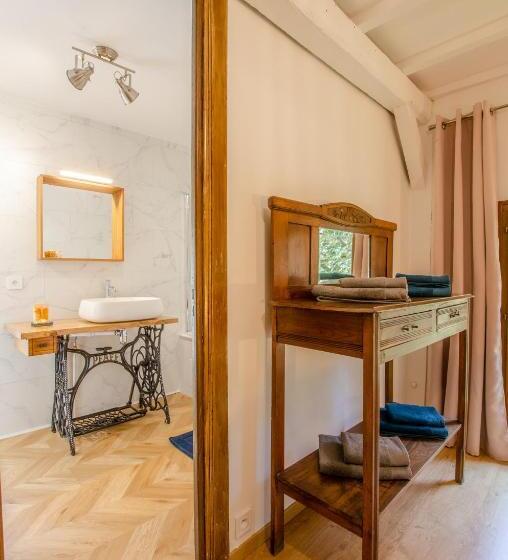 Дом 1 Спальня, La Maison T&m