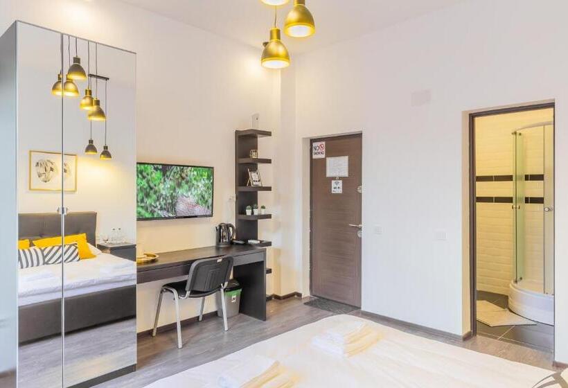 سوئیت با تخت بزرگ, Château: Upscale Suites In Bucharest S Historical Center!