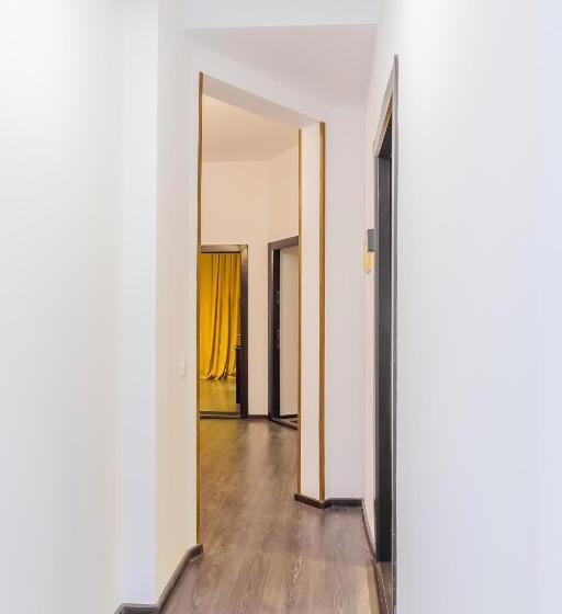 سوئیت با تخت بزرگ, Château: Upscale Suites In Bucharest S Historical Center!
