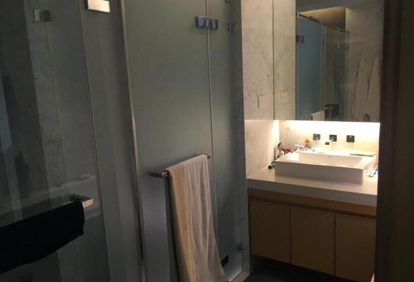 Апартаменты 1 Спальня, Amari Residence
