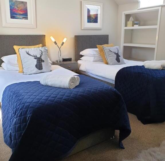Quarto Estandar, Rockview