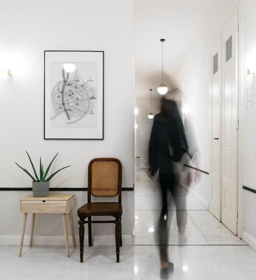 آپارتمان سوپریور 1 خوابه, Gellerico Apartments Deák Square