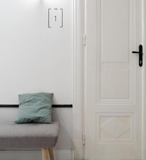 آپارتمان سوپریور 1 خوابه, Gellerico Apartments Deák Square