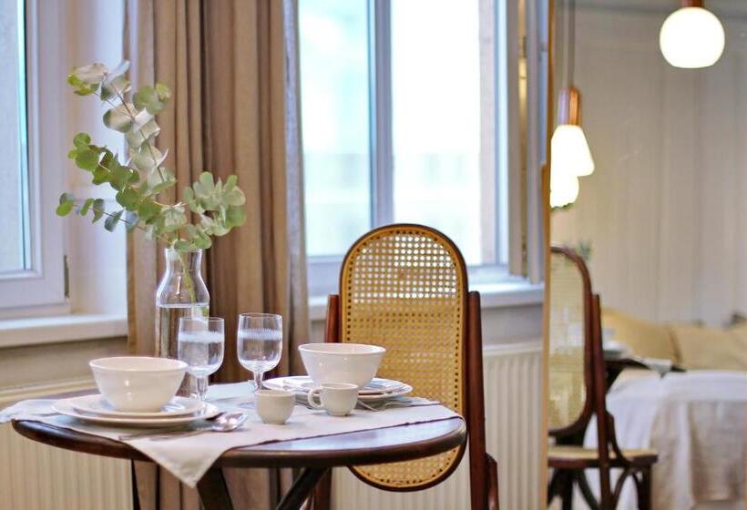 آپارتمان لوکس 1 خوابه, Gellerico Apartments Deák Square