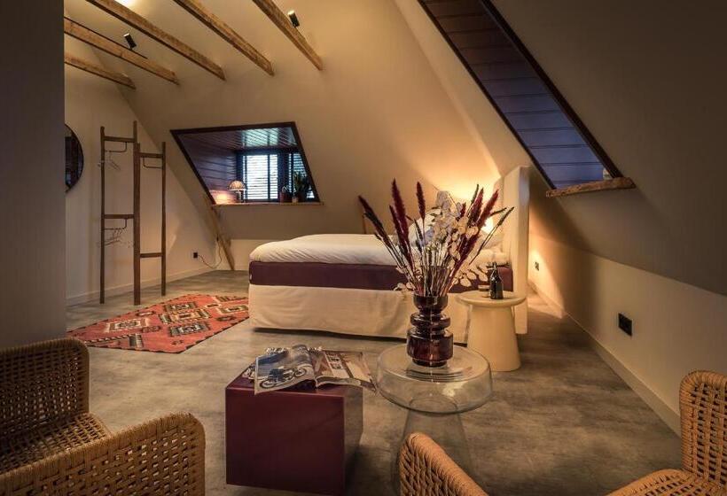 Номер Deluxe, Het Spijkerhuys