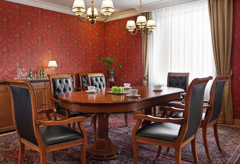 Люкс Executive Кровать Кинг, Grand Hotel Kielce
