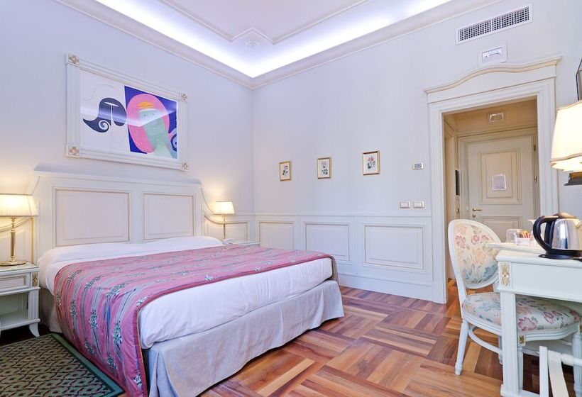 اتاق سوپریور, De Paris Sanremo
