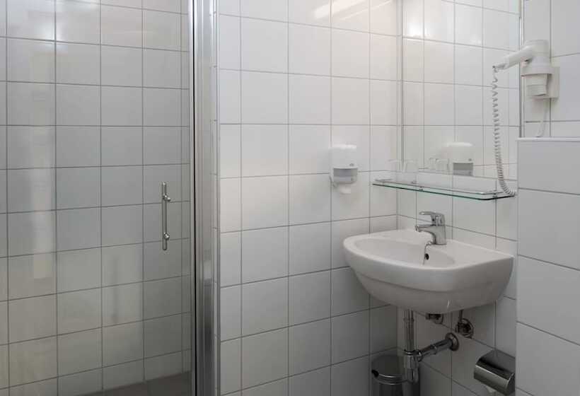 Номер Стандарт, Thon Hotel Bjørneparken