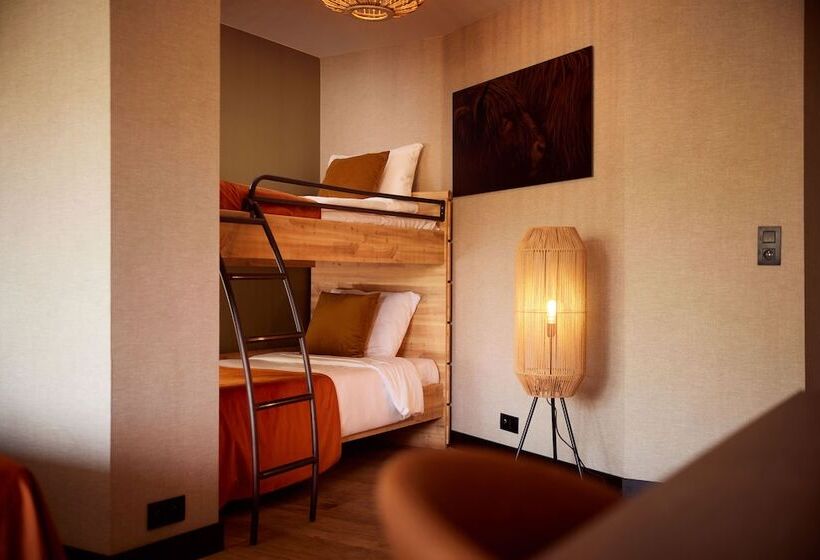 이코노미 트리플 룸, Van Der Valk Hotel Dennenhof