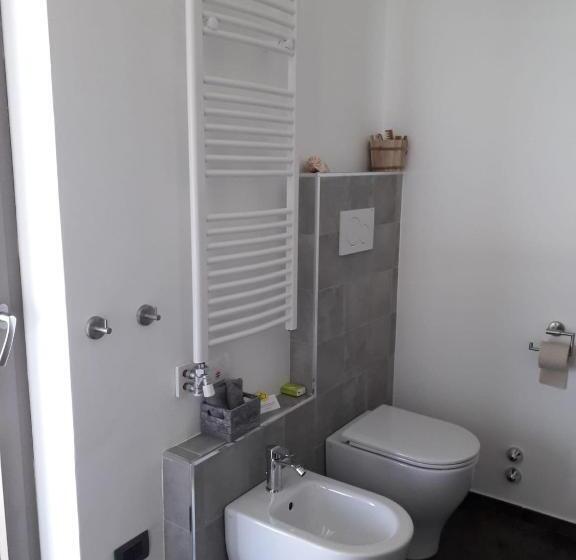 اتاق لوکس با چشم‌انداز دریا, B&b Nido Sul Mare