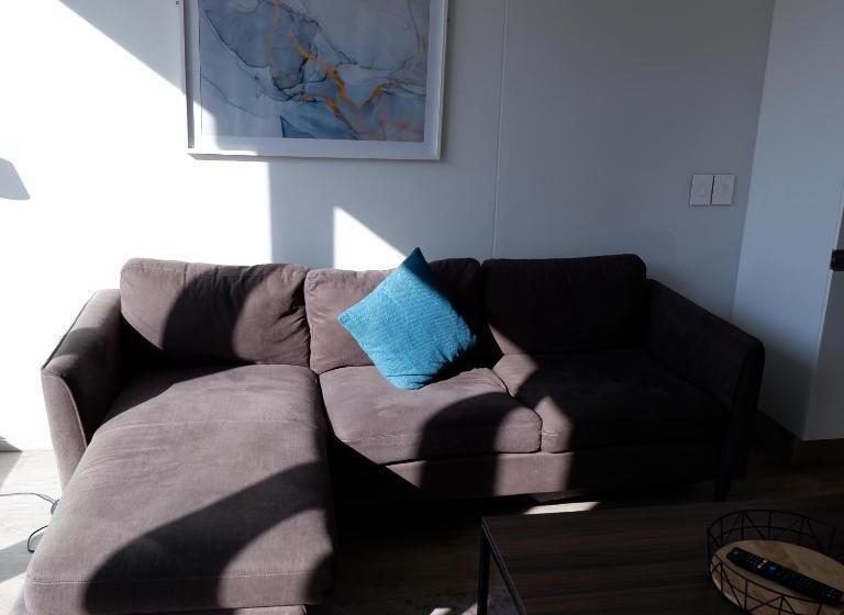 Apartamento 1 Dormitório com Vistas, 117 On Strand   Luxury Apartments