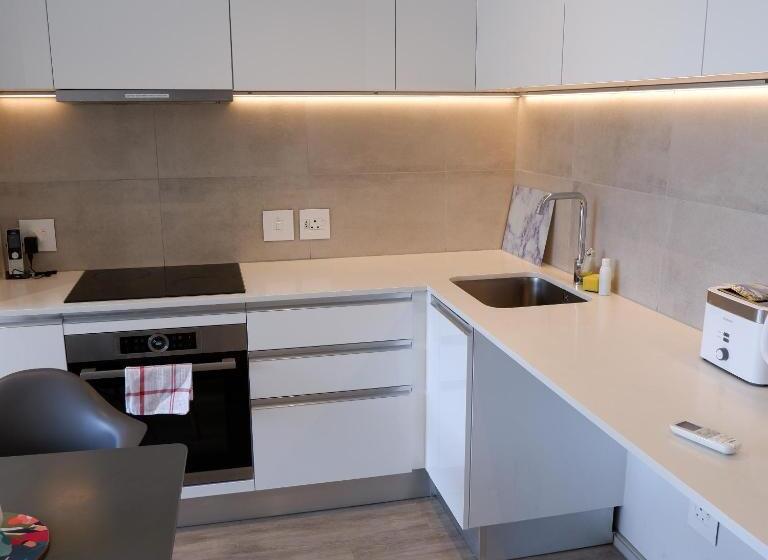Apartamento 1 Dormitório com Vistas, 117 On Strand   Luxury Apartments