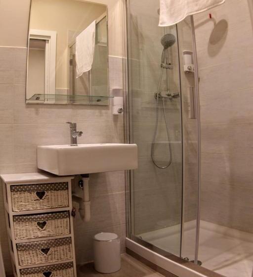 Студия Deluxe, Affittacamere Stazione Empoli