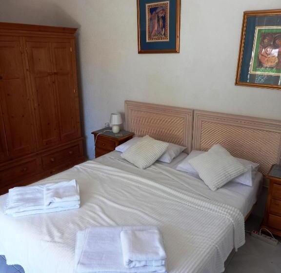 Номер Deluxe Вид на Сад, Tara Casa Rural