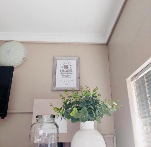 Номер Deluxe, The Vintage Crane Guest House