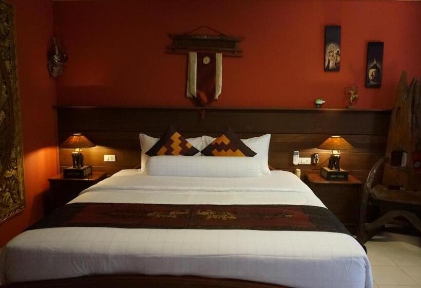 Quarto Estandar Cama King, Leprive Resort