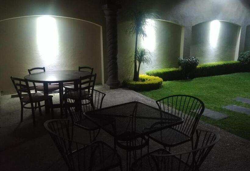 اتاق استاندارد سه نفره, Estancia Santa Fe