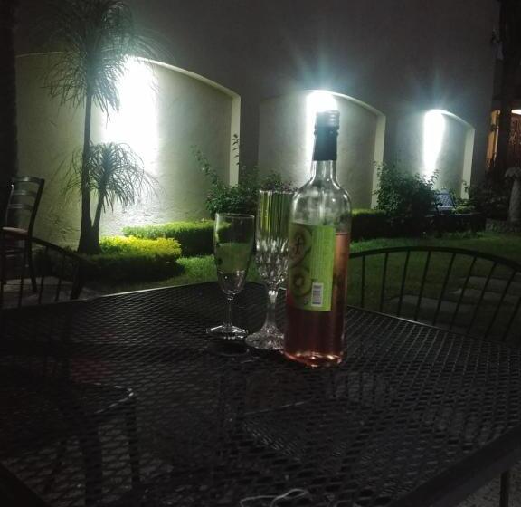 اتاق استاندارد سه نفره, Estancia Santa Fe