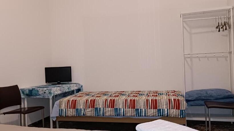 اتاق استاندارد با سرویس بهداشتی مشترک, B&b Matteotti 23