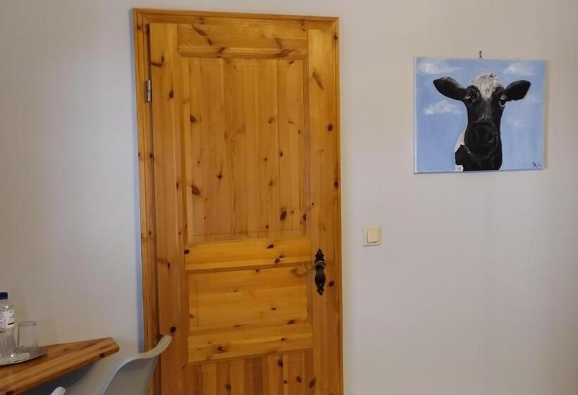 Quarto Estandar, Pension Deerkemer Kuh