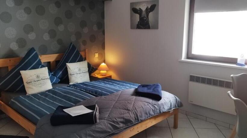 Номер Стандарт, Pension Deerkemer Kuh