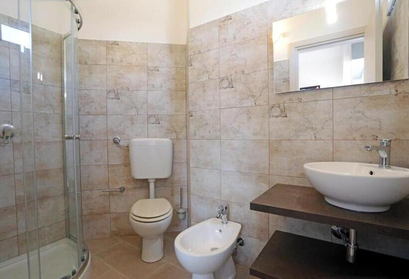 اتاق استاندارد, Terramare Punta Braccetto