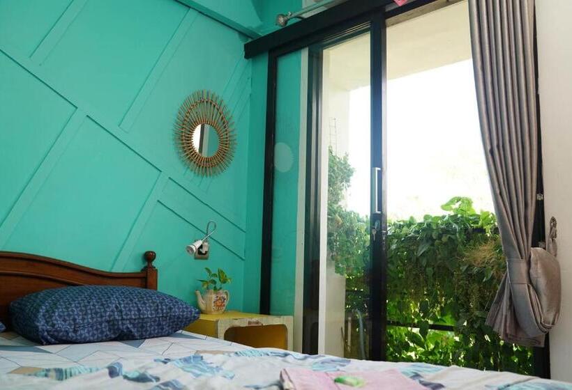 Номер Стандарт с Балконом, Happy House Bnb Bromo Backpacker
