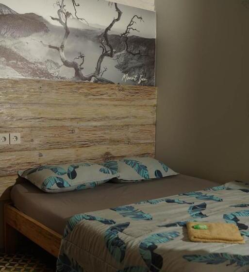 Quarto Estandar, Happy House Bnb Bromo Backpacker