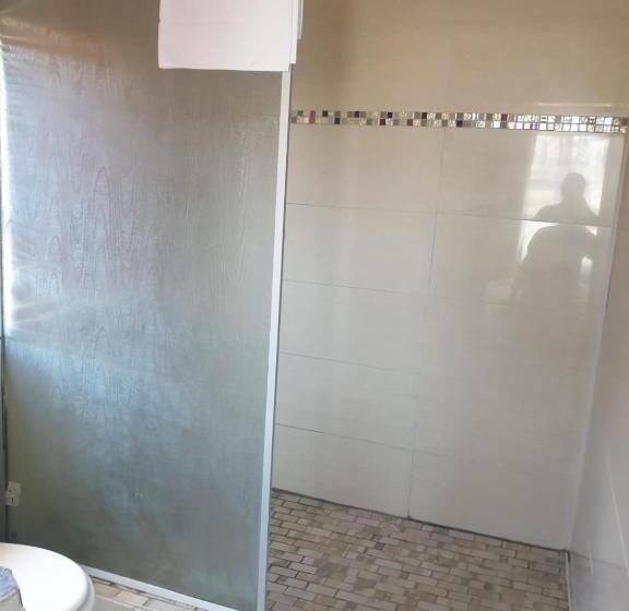 Quarto Deluxe, La Saville Bnb