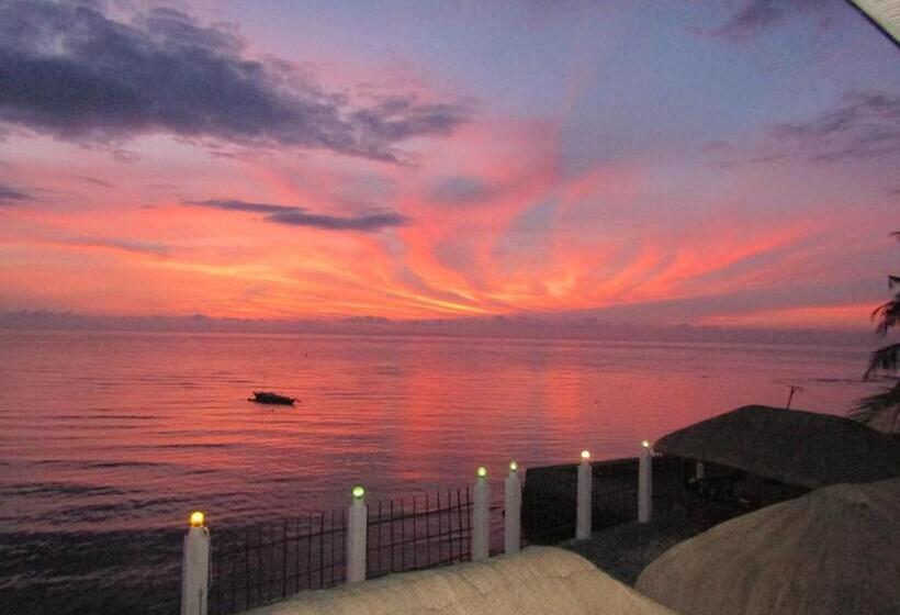 Семейный Номер, Sky Beach Inn