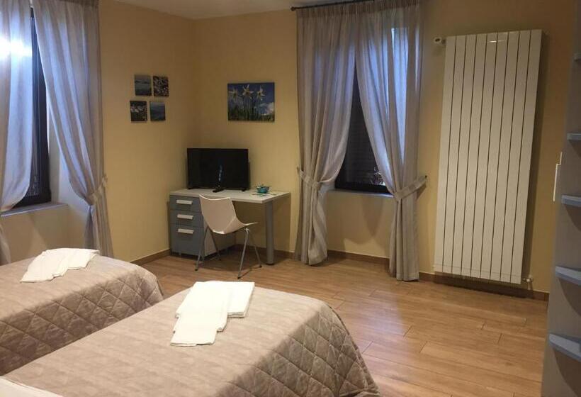 Номер Стандарт Трехместный, Residence La Canonica
