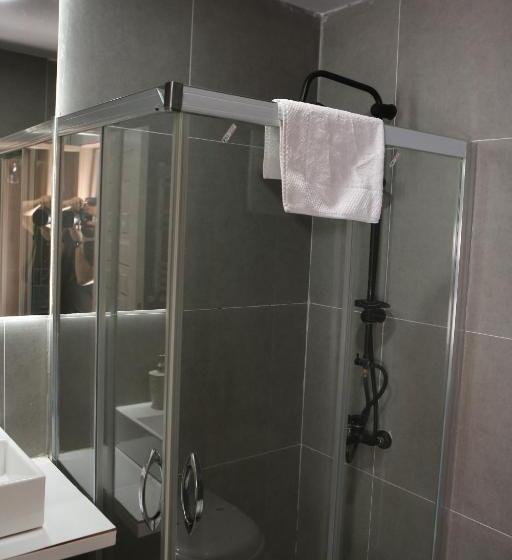 Люкс Повышенной Комфортности, Lily Airport Otel