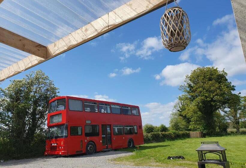 استودیو خانوادگی, Glasson Glamping Farm