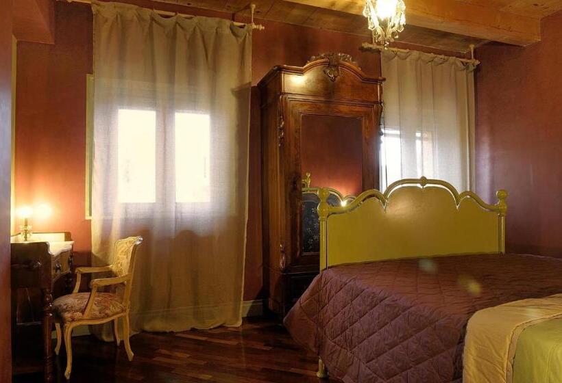 اتاق استاندارد چهارنفره با سرویس بهداشتی مشترک, Relais B