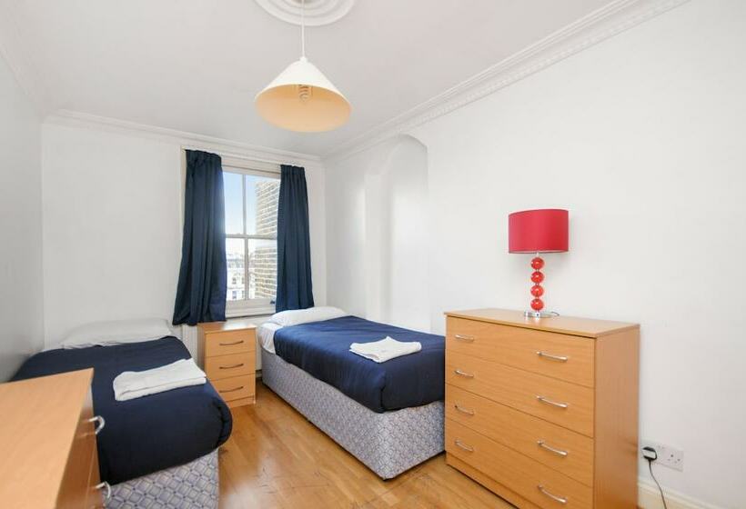 带2个卧室的公寓, Access Earl S Court