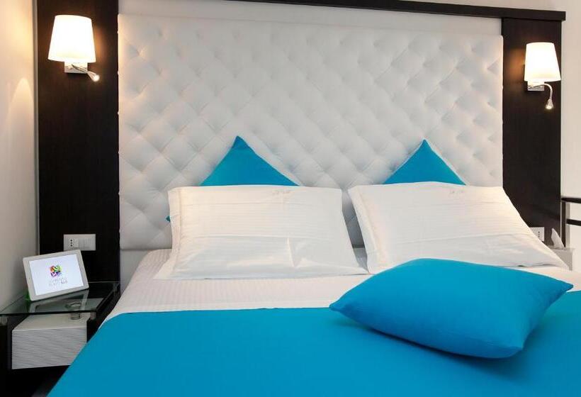 Quarto Triplo Superior, Sorrento Flats