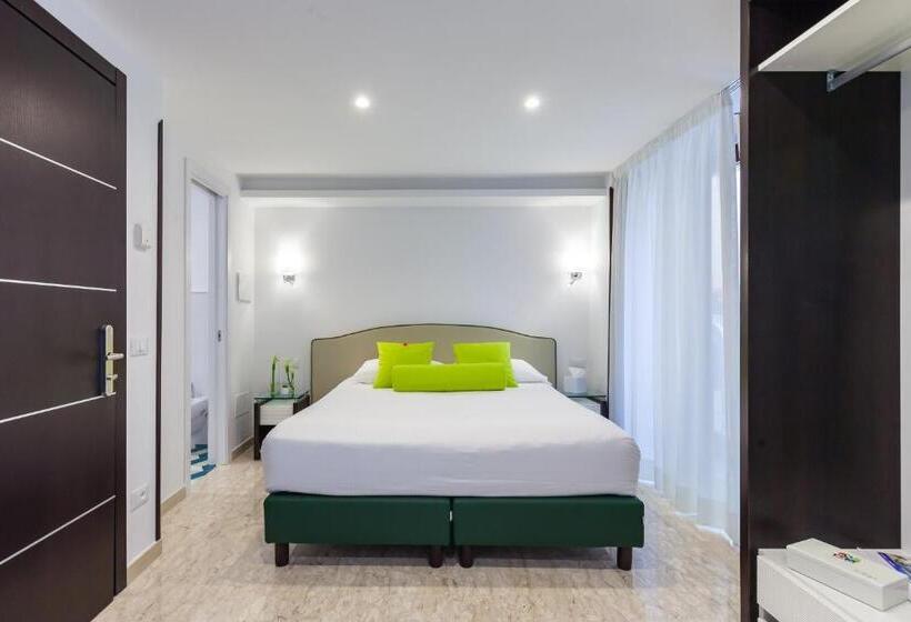 带1个卧室的豪华公寓, Sorrento Flats