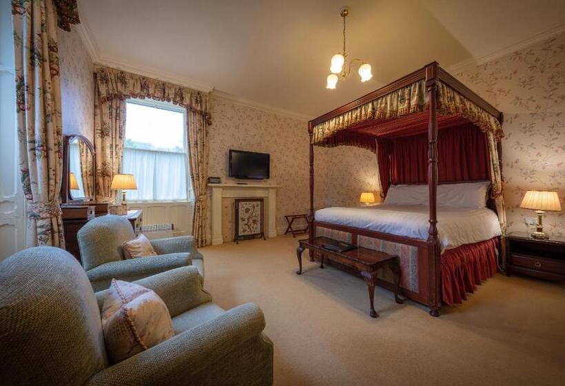 Номер Superior, Glengarry Castle